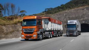 Caminhão Axor da Mercedes-Benz