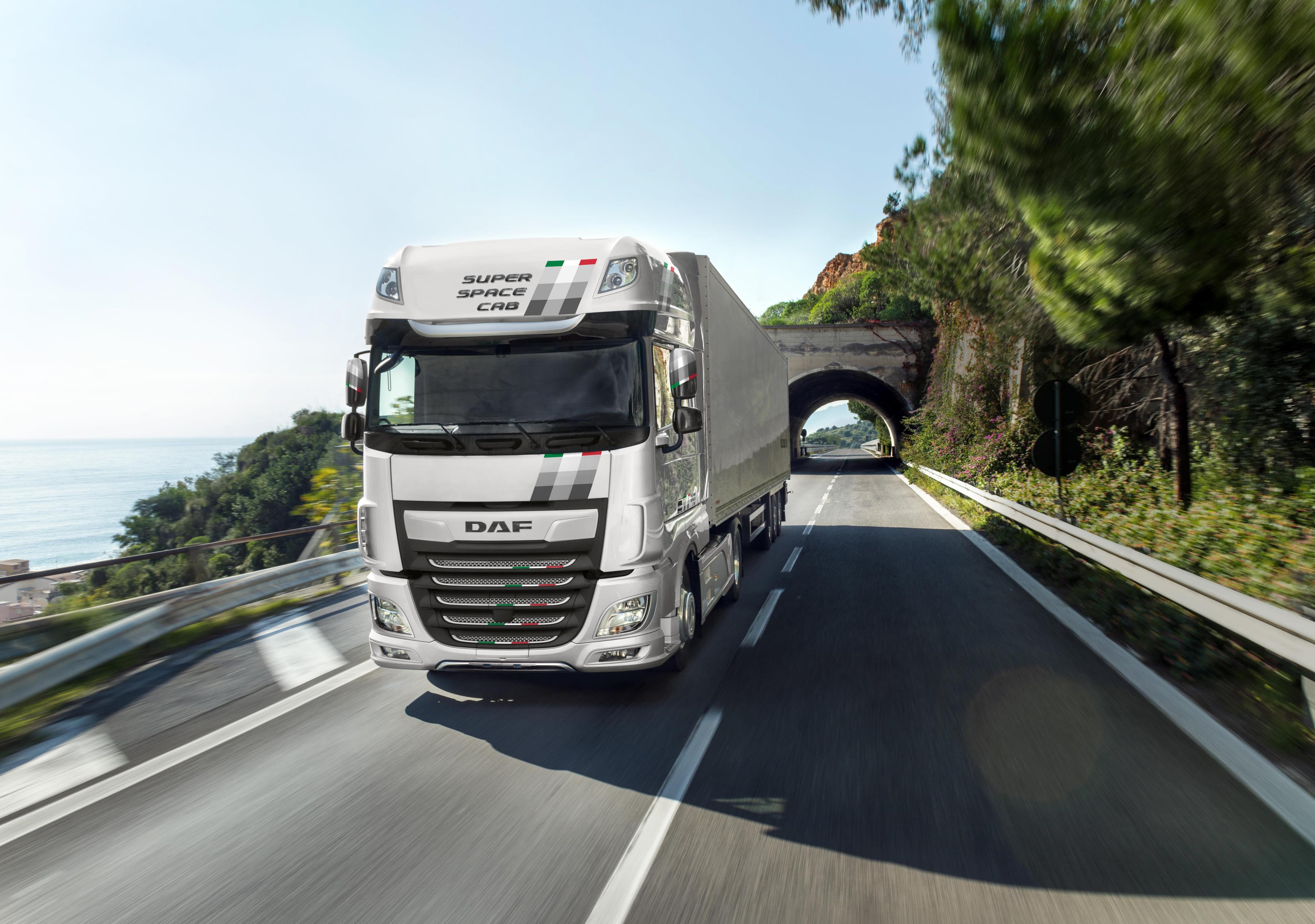 A DAF Trucks lança na Europa o XF Unity Edition