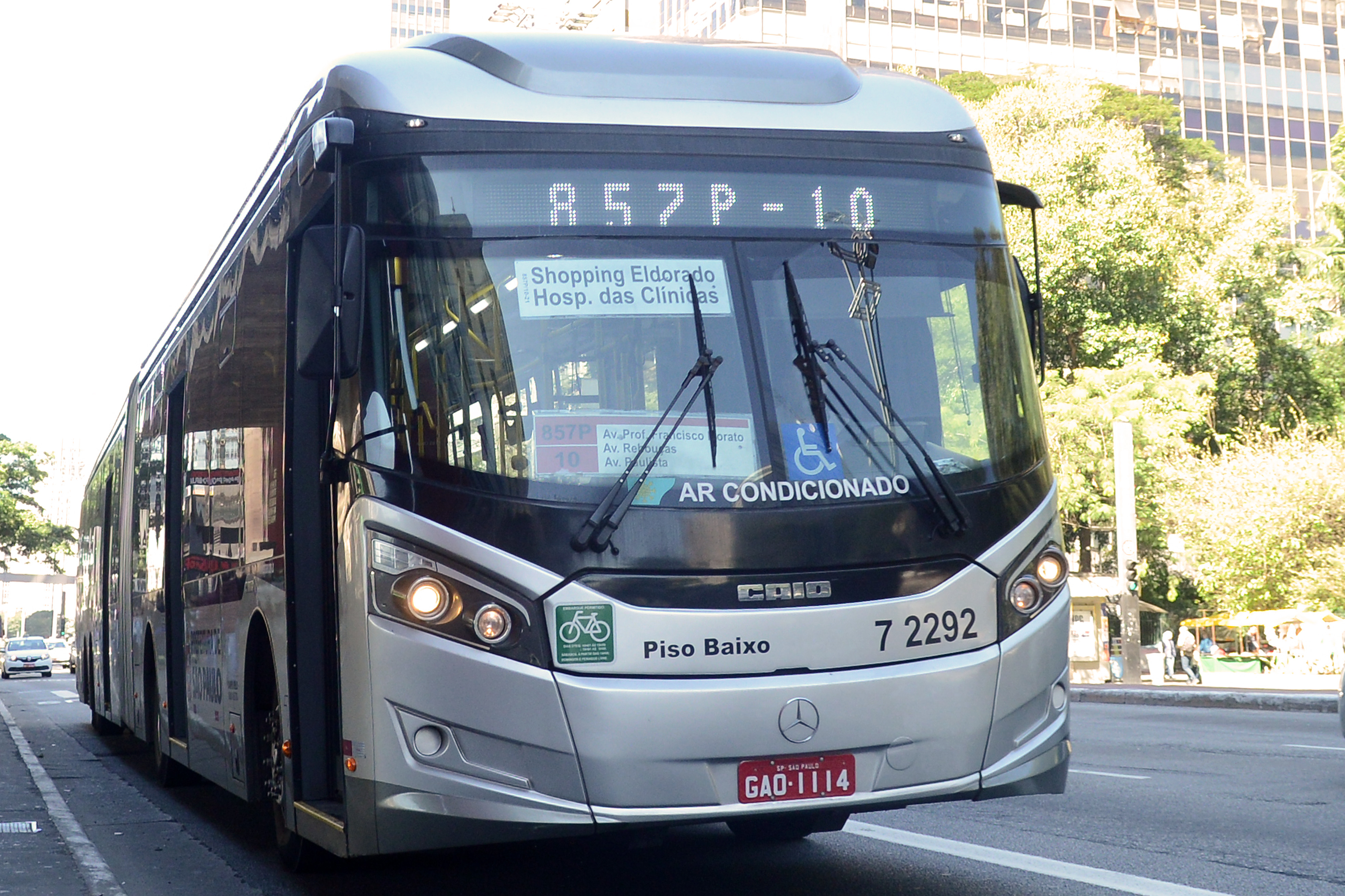 Para Mercedes-Benz o mercado de ônibus volta ao normal em 2021