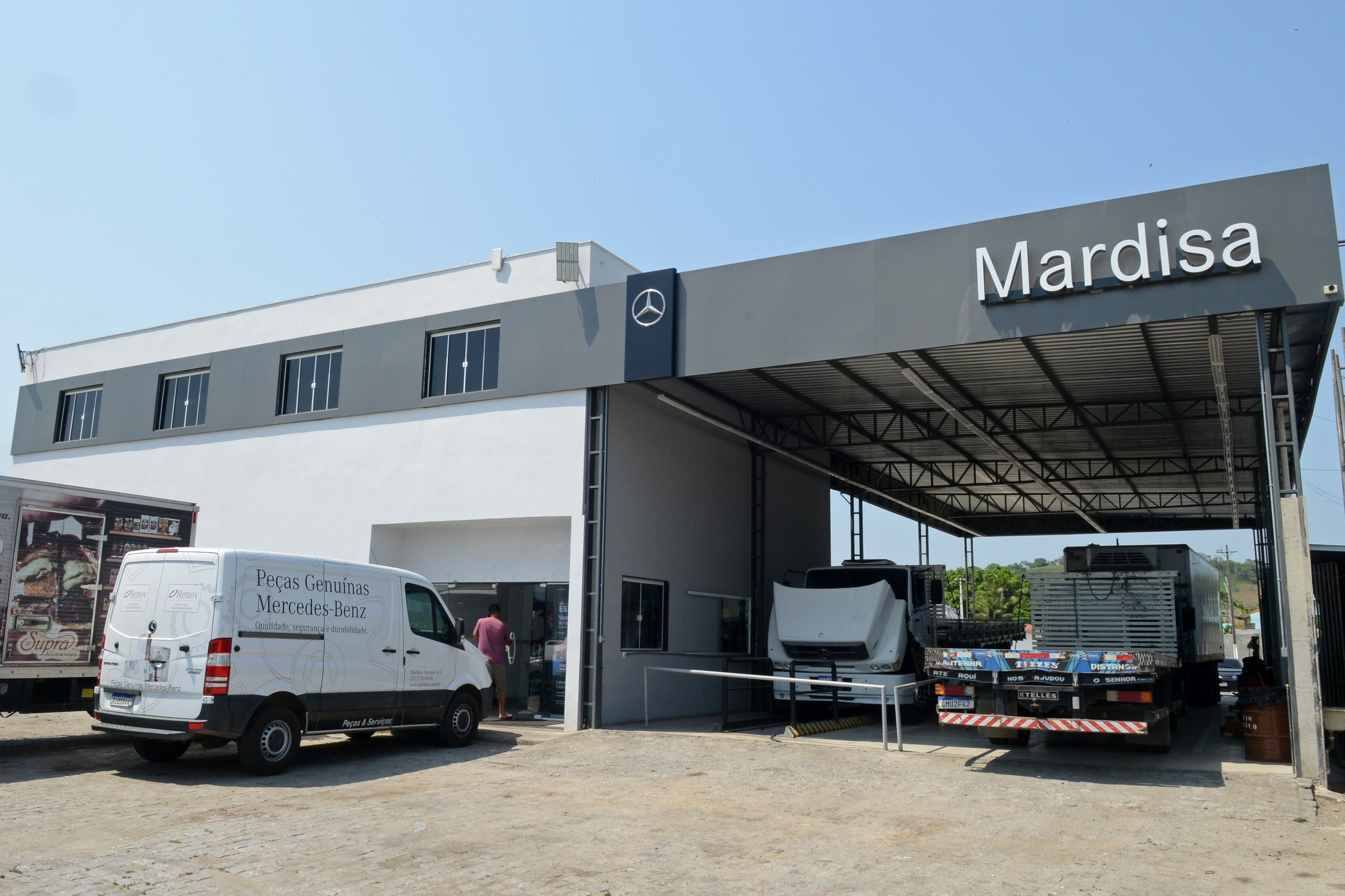 Mercedes-Benz lança Truck Center em posto de combustível para atendimento rápido