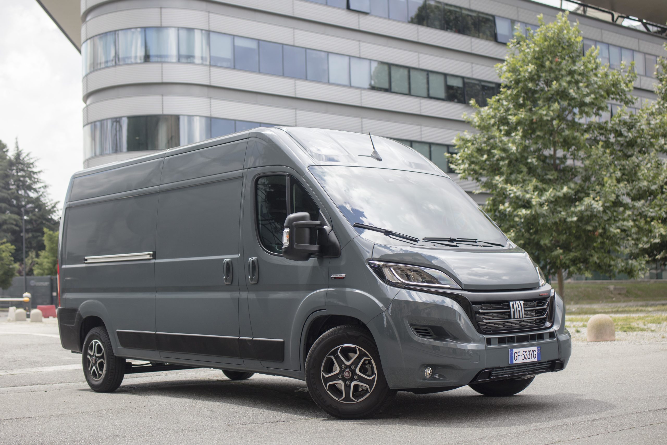 Fiat Ducato faz 40 anos e ganha de presente renovação na Europa