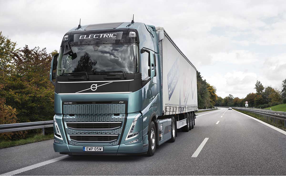 Volvo FH elétrico roda 300 km com 40 t de PBT em teste