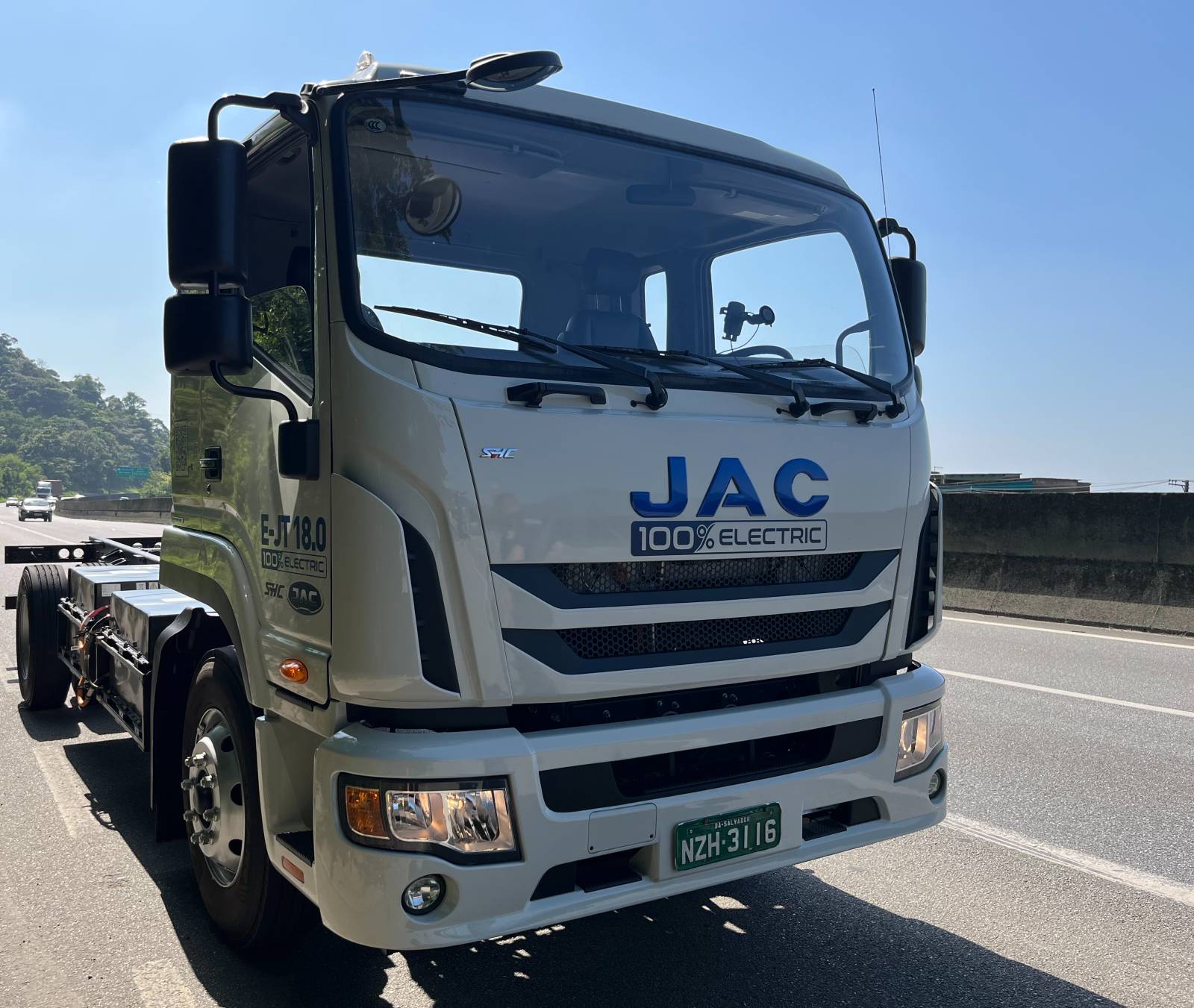 JAC Motors 18 t