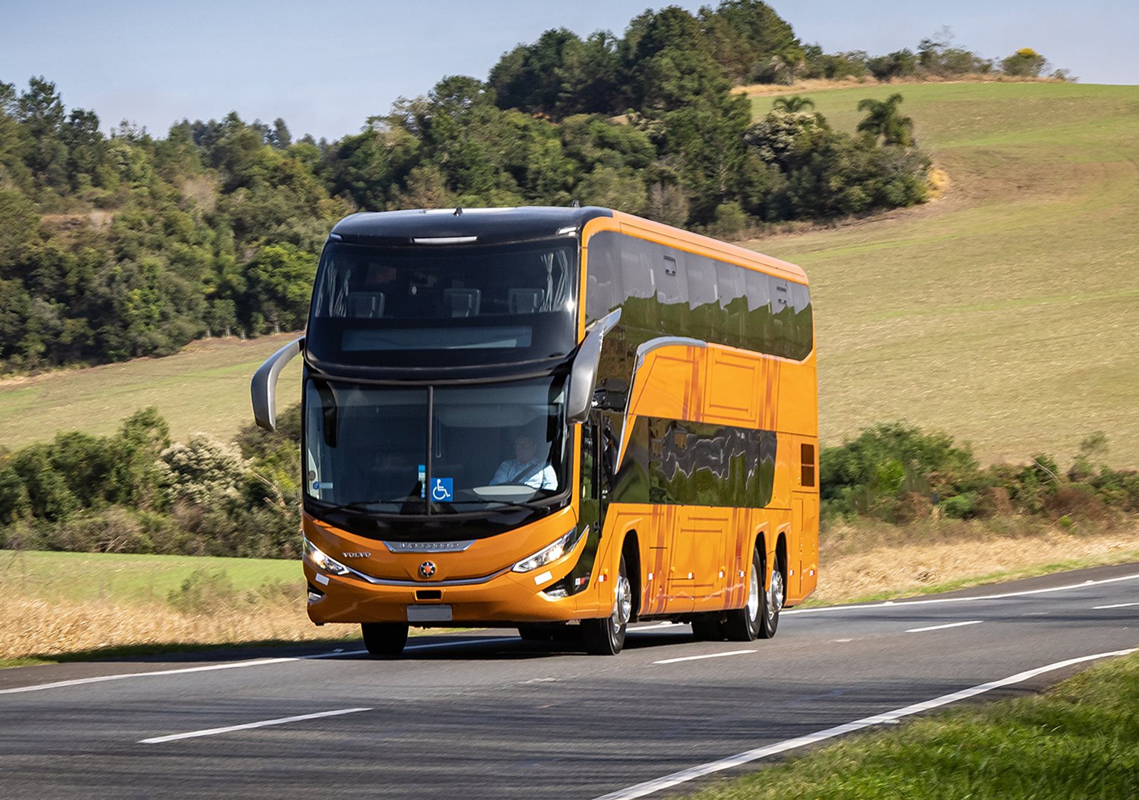 Volvo lança linha de ônibus rodoviários