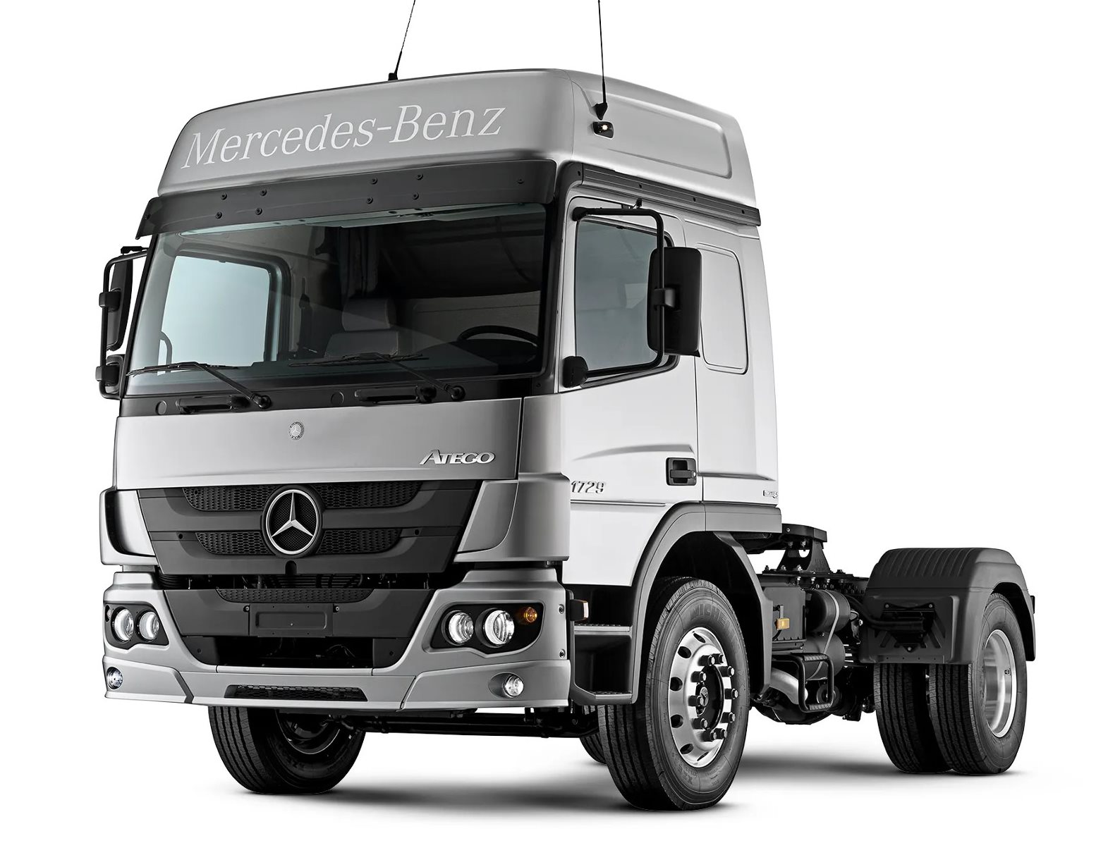 Mercedes-Benz terá Atego para substituir o Axor 1933