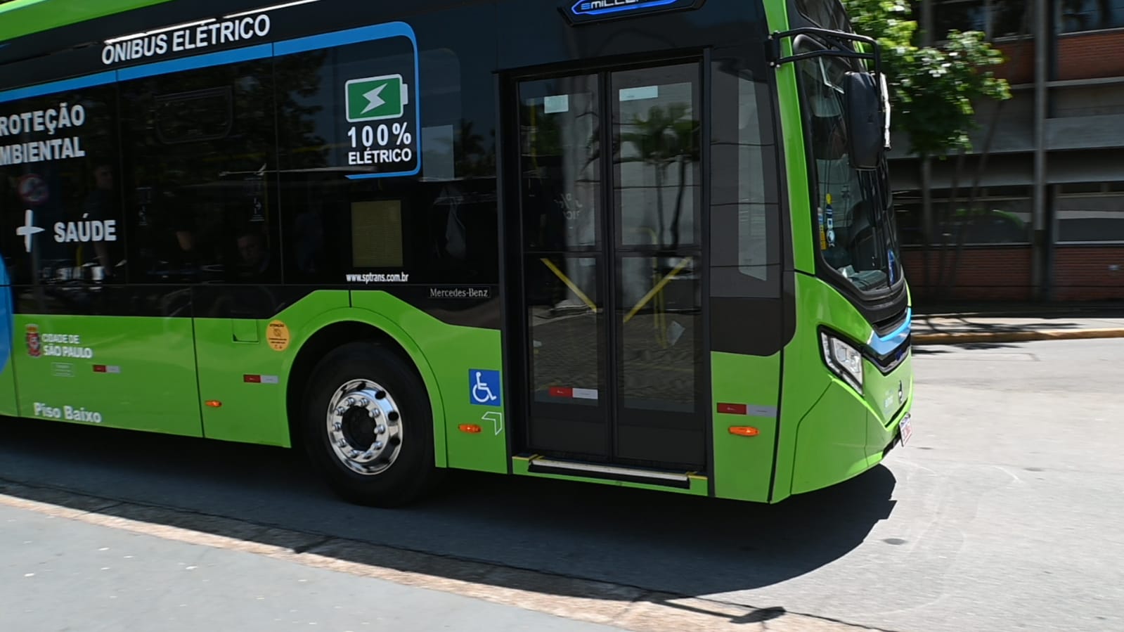 Crédito restritivo ainda impede crescimento nas vendas de ônibus no Brasil