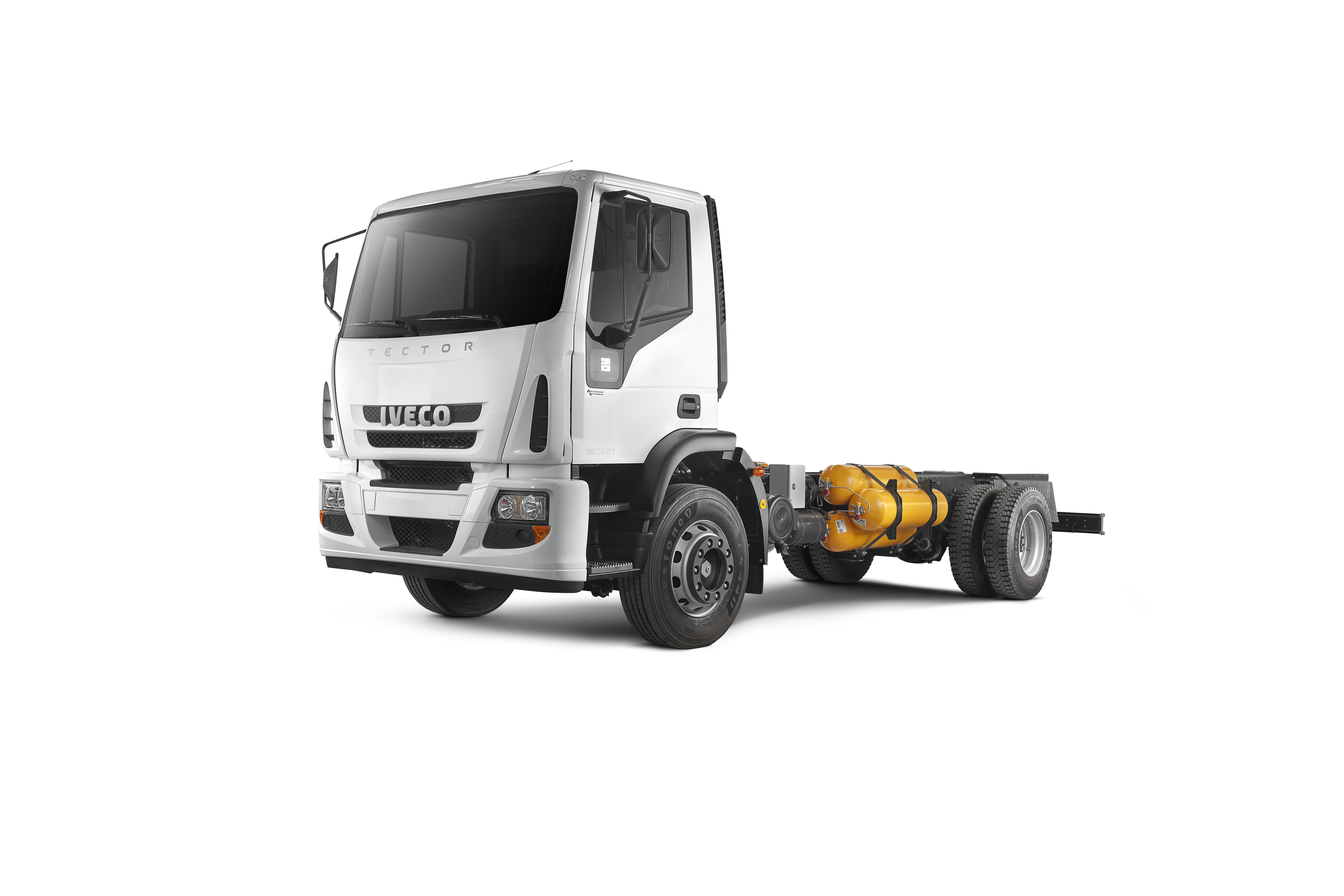 Iveco Tector NG semipesado deve ter vendas iniciadas no segundo semestre