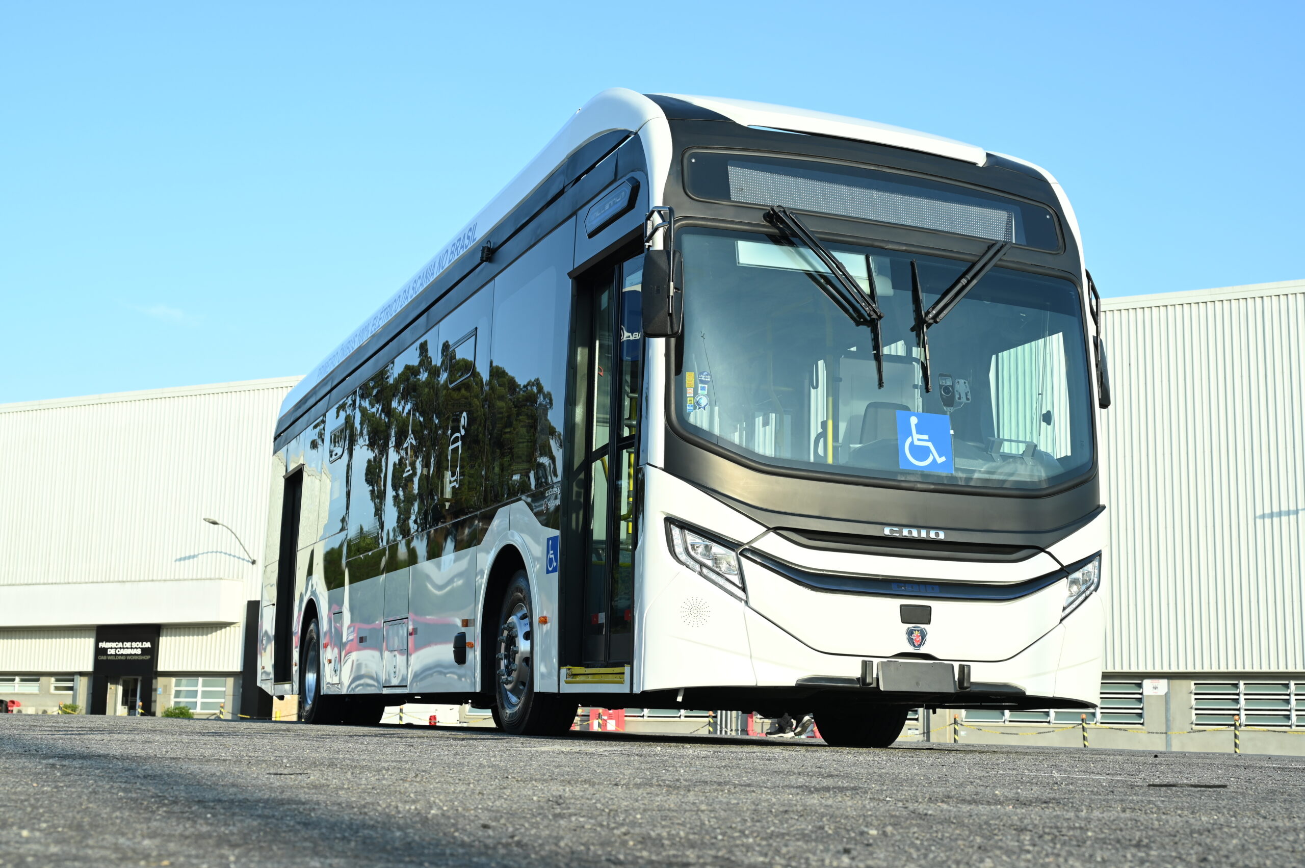 Scania lança no Brasil seu primeiro ônibus elétrico K 230E 4x2; veja o preço