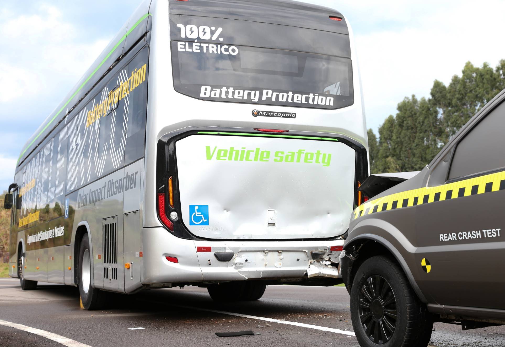 Marcopolo, crash-test traseiro,