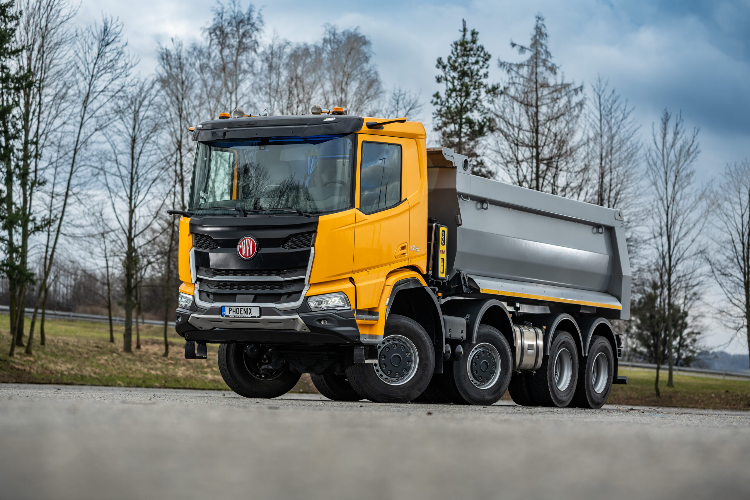 Tatra Phoenix é lançado com componentes DAF