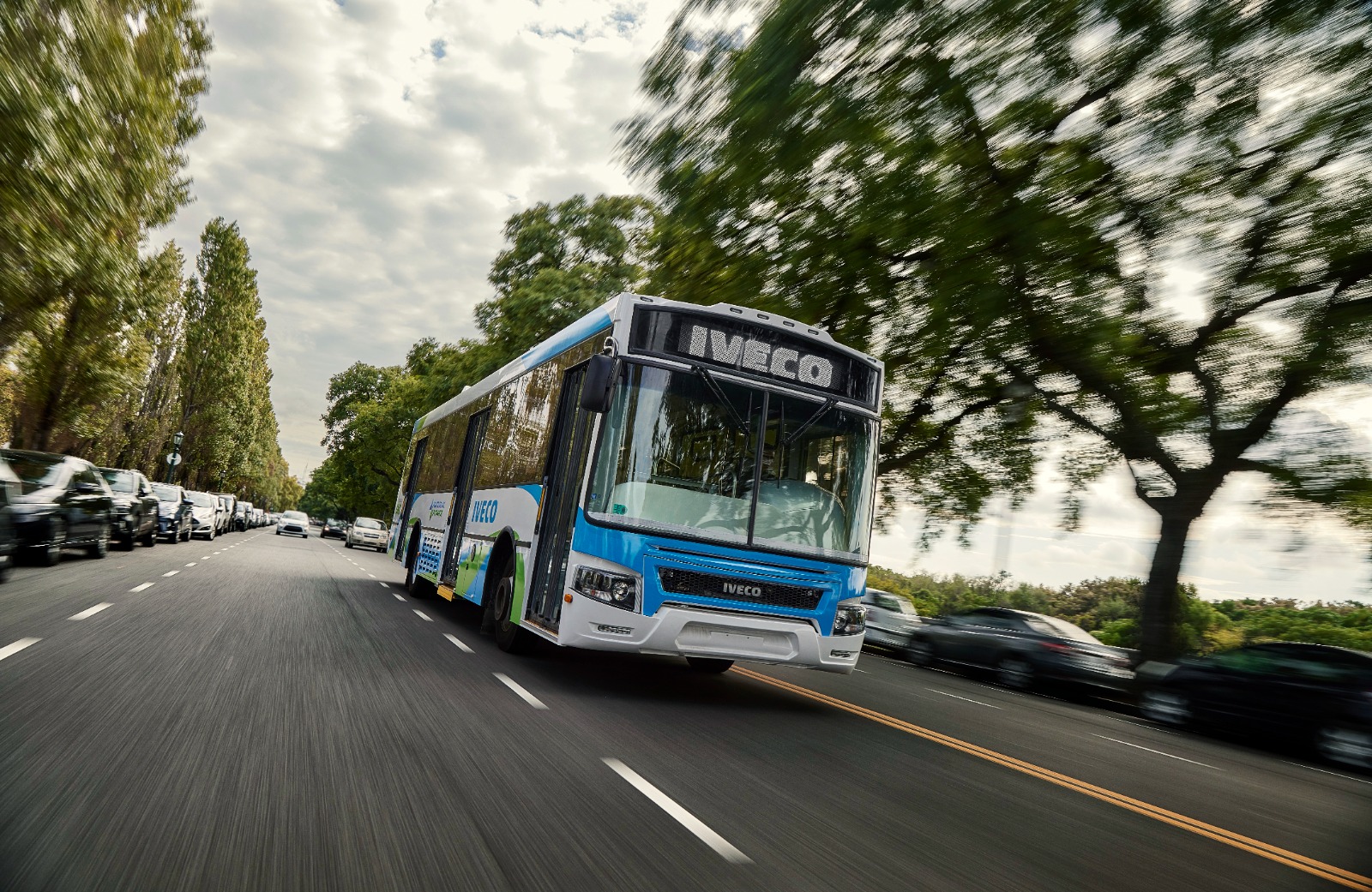 Iveco Bus vai mostrar nova linha de ônibus na Latbus com versão a gás