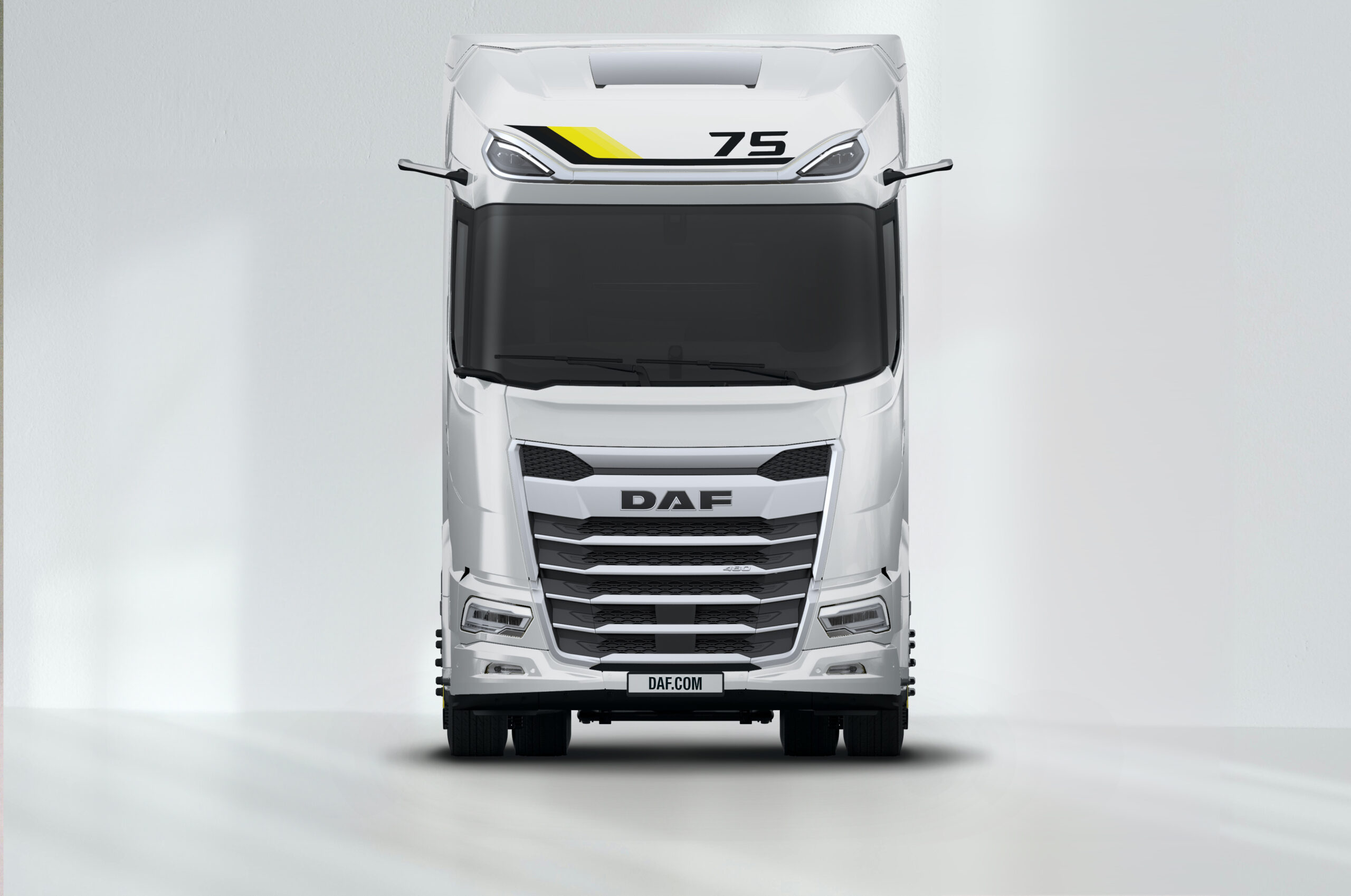 DAF comemora primeiro caminhão com cabine gigante