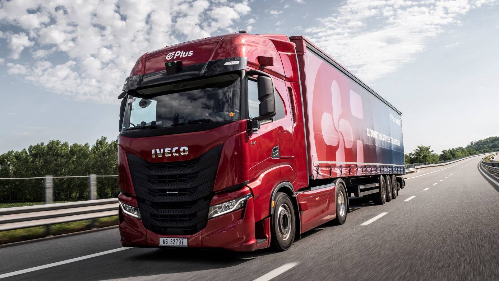 Iveco S-Way, semi-autônomo