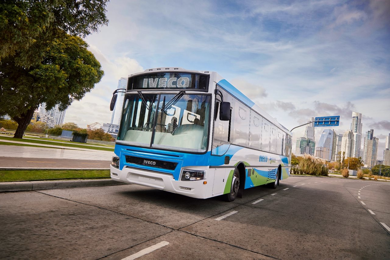 Chassi Iveco Bus a gás produzido em Cordoba chega ao Brasil