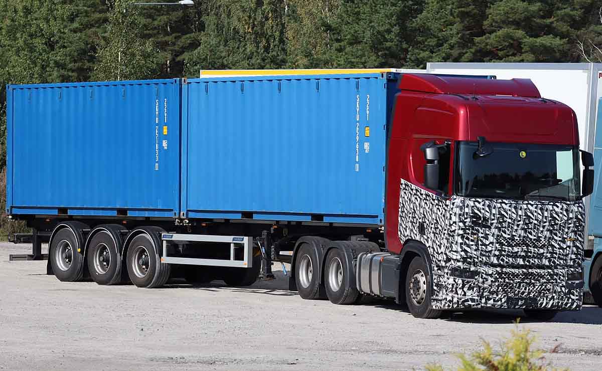 Os novos Scania 2025 continuam em testes: esta será a próxima geração de caminhões