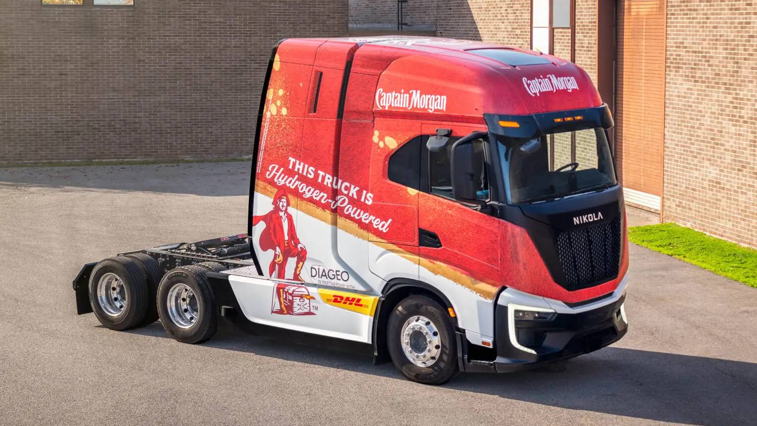 DHL, Nikola