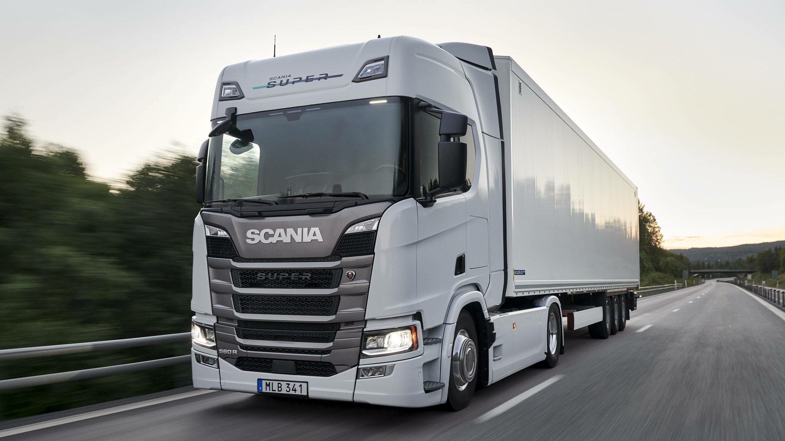 Scania, Scania 460 R Super