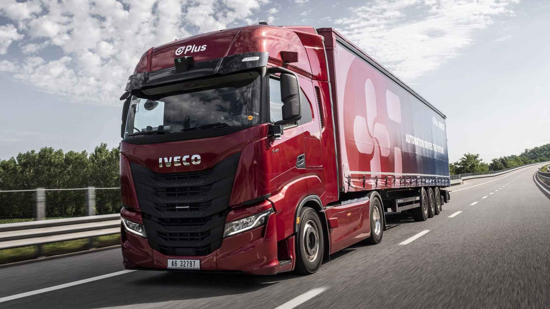 Caminhões Pesados, Iveco, S-Way semiautônomo
