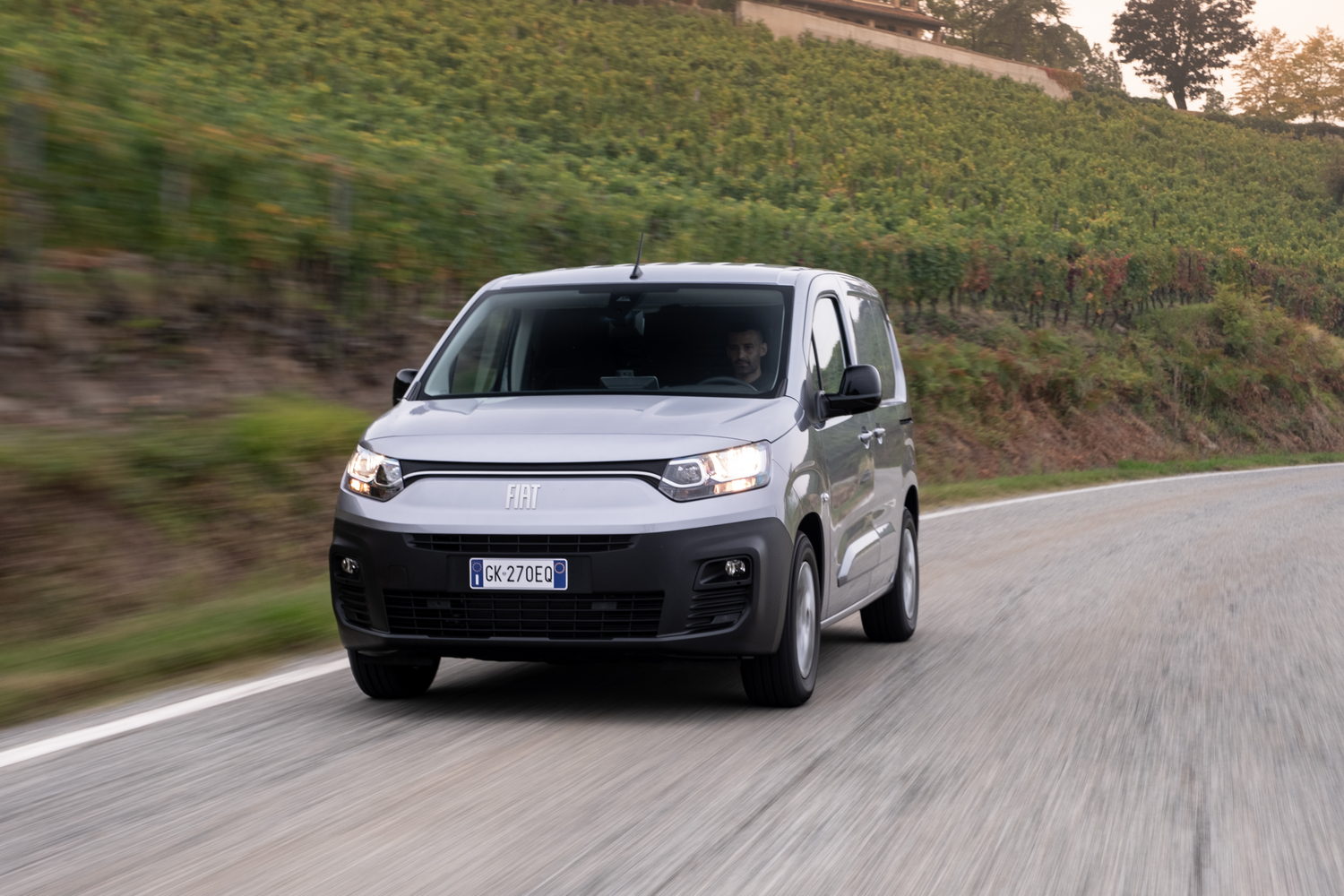 Fiat Doblò voltará a ser vendido no Brasil na versão elétrica