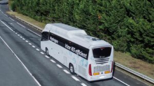 Ônibus Irizar percorre a maior distância com motor a hidrogênio