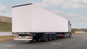 Mercedes-Benz. eActros 600, marcha ré