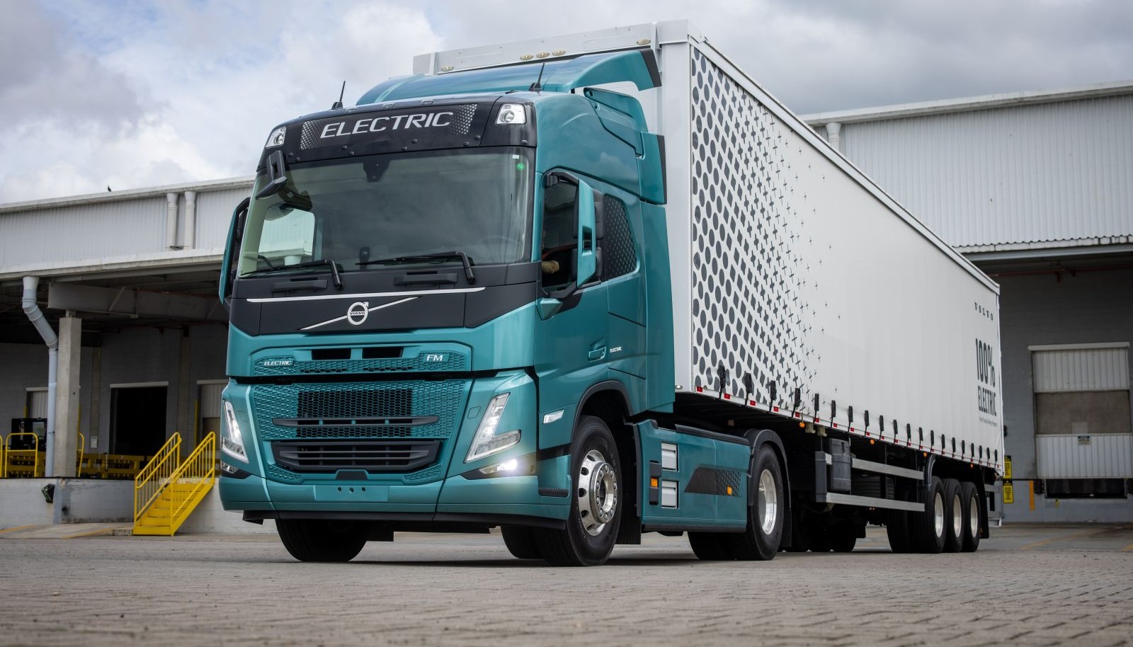 Volvo ultrapassa 5 mil caminhões elétricos vendidos em mais de 50 países