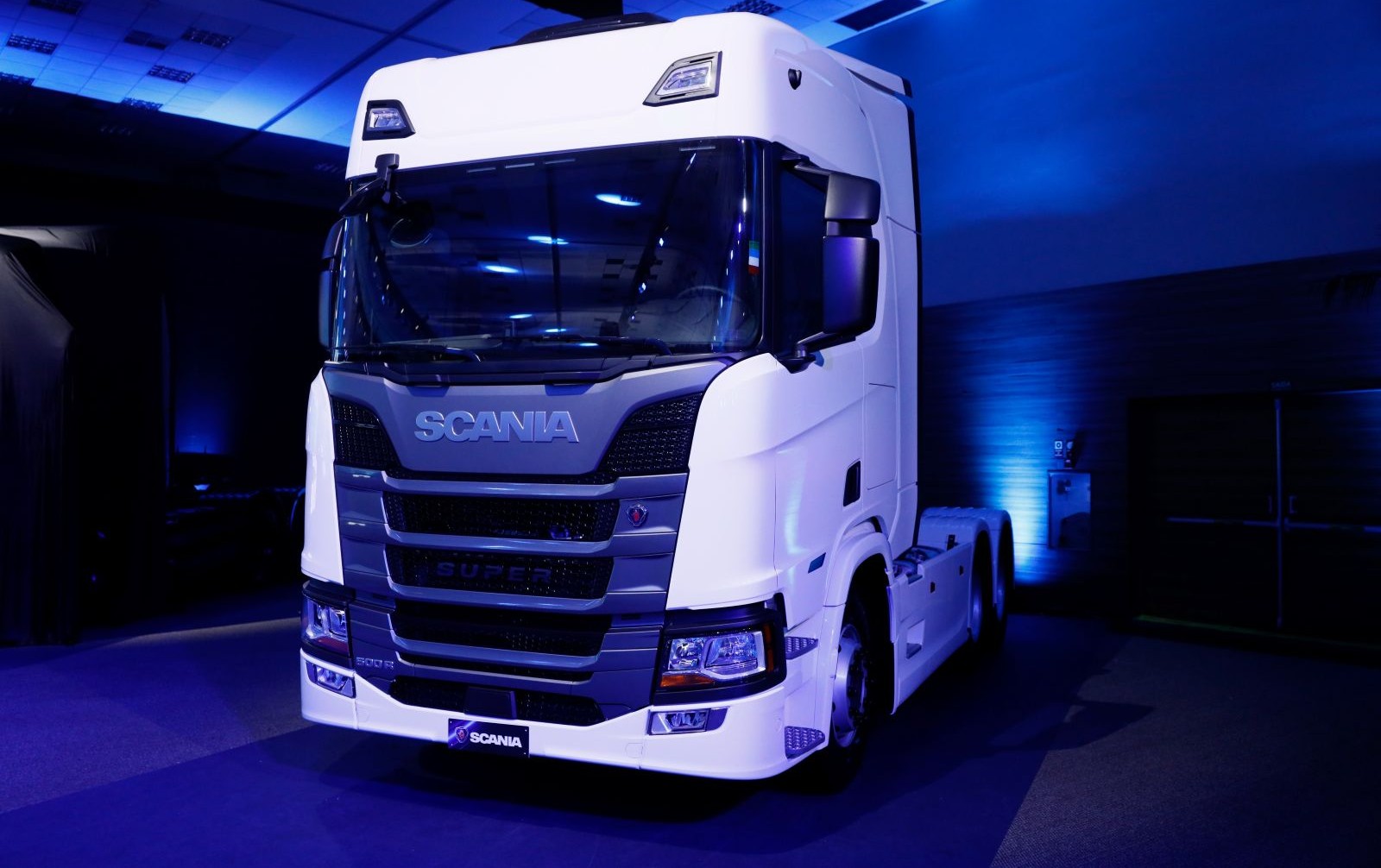 Scania reposiciona portfólio da geração de caminhões com motor Super no Brasil