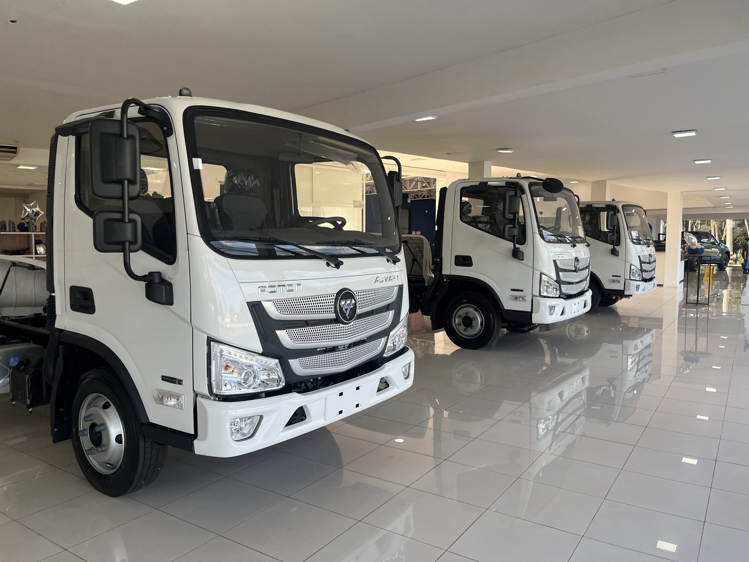 Foton acelera expansão e projeta 100 concessionárias no Brasil até 2026