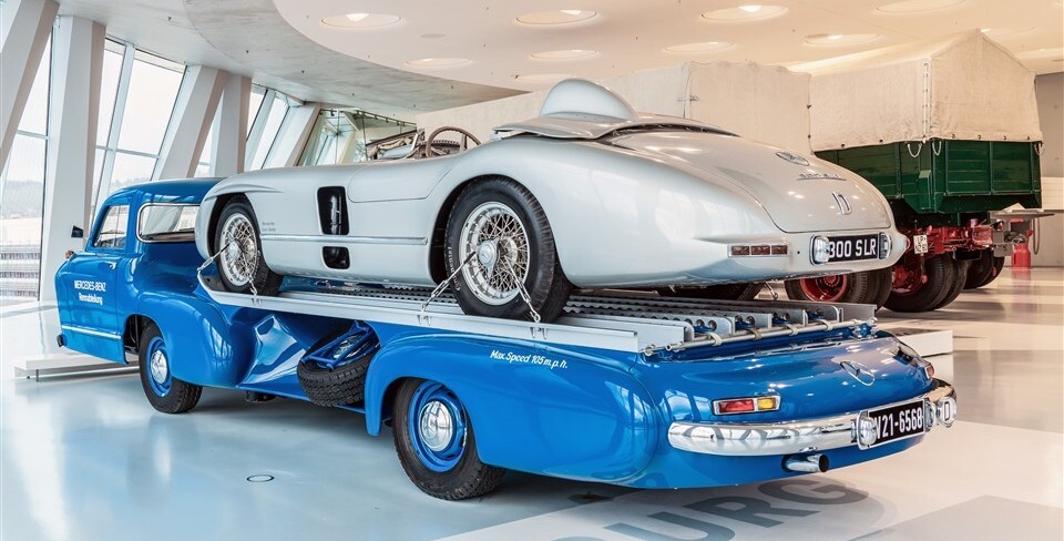 Blue Wonder: o caminhão de transporte que nasceu de um carro esportivo
