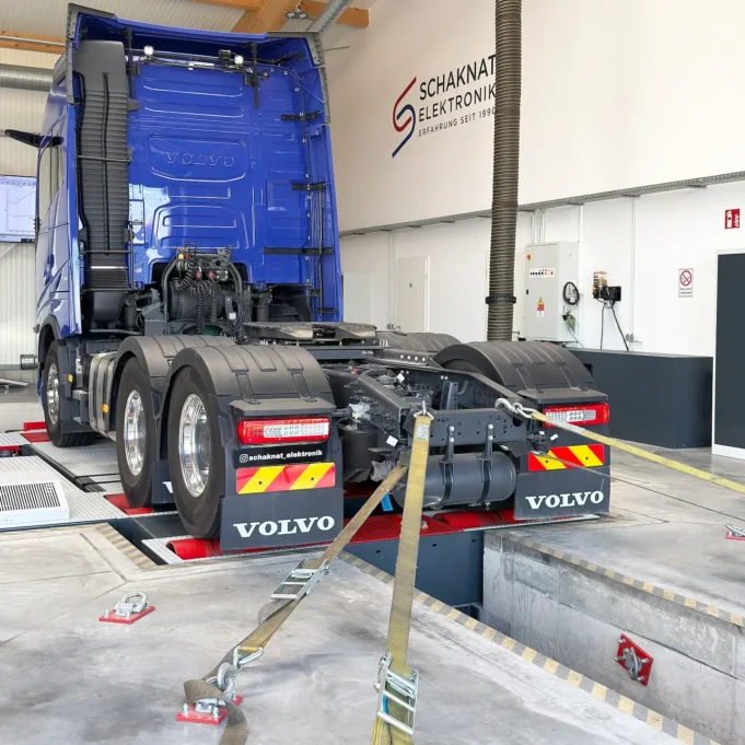 Volvo FH16 780 é chipado e ultrapassa 800 cv de potência e 432 mkgf de torque