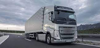 Venda de caminhões usados cresce com força; Volvo FH lidera o ranking