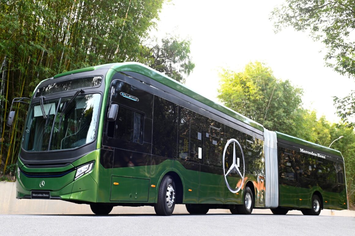Ônibus elétricos articulados e biarticulados ganham espaço no transporte coletivo