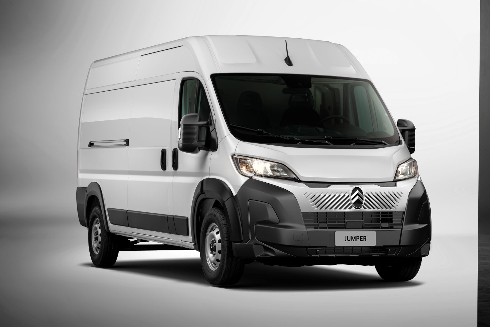 Citroën Jumper 2026 estreia mais potente, econômica e com design renovado