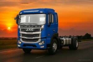 JAC Caminhões da China prepara estreia no Brasil com linha a diesel