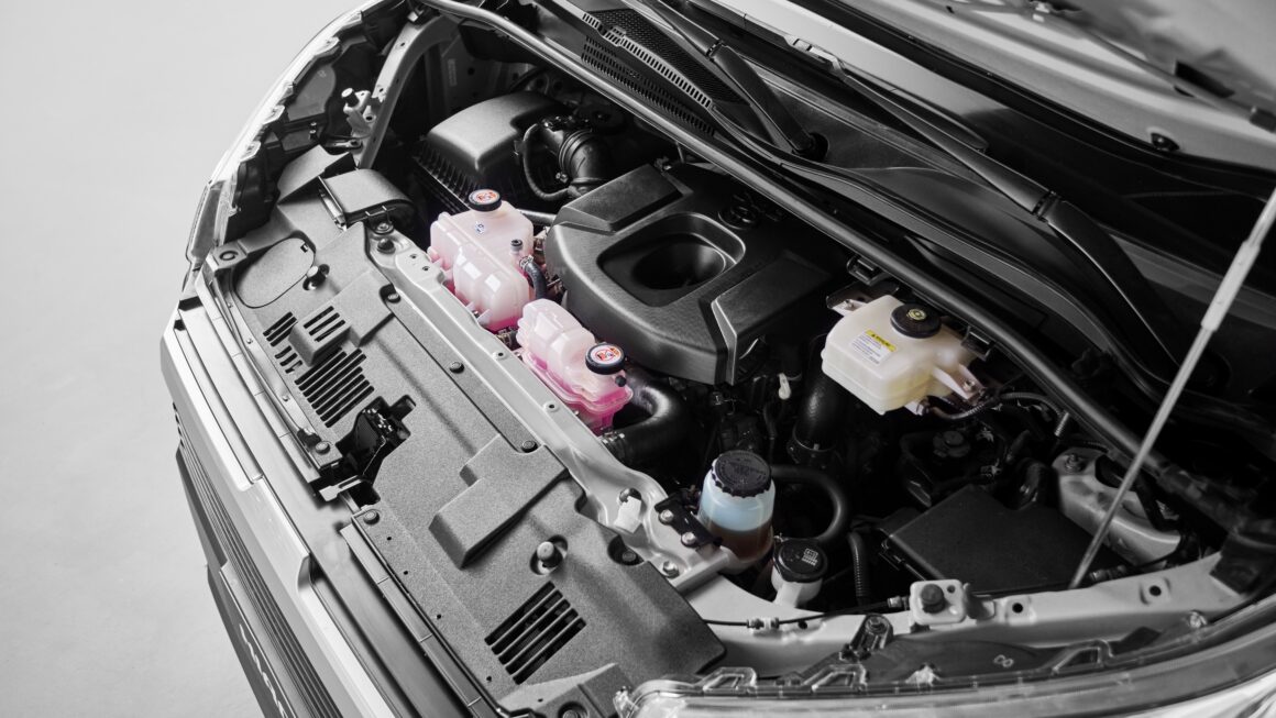 van, lançamento, Toyota,