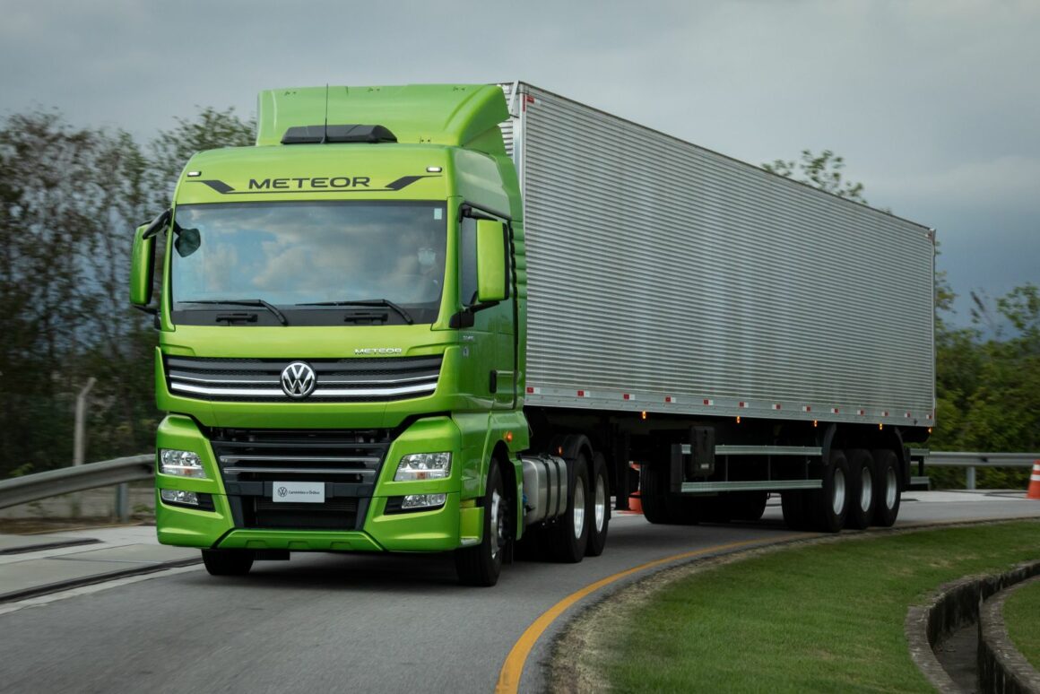 Volkswagen Meteor comemora cinco anos no Brasil com mais de 16 mil unidades vendidas