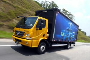 Mercedes-Benz 1017 volta para os leves e desbanca Volkswagen 9.180