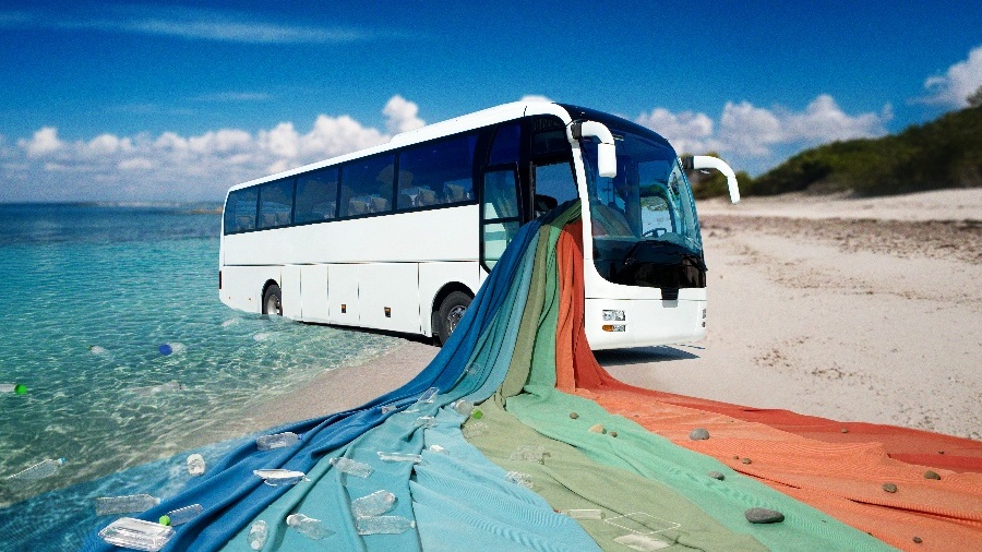 Empresa britânica lança tecidos para estofados de ônibus feitos de plástico recolhido do mar