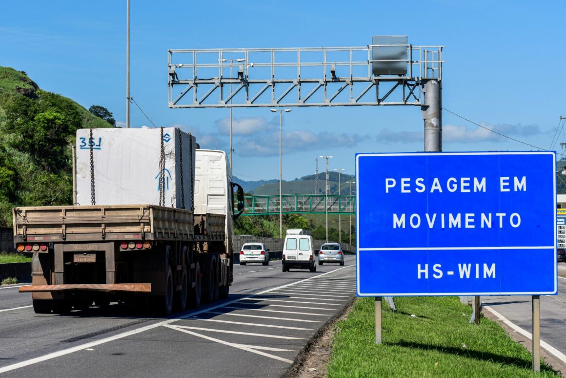 EcoRodovias celebra dois anos de pesagem em movimento com inovação nas rodovias