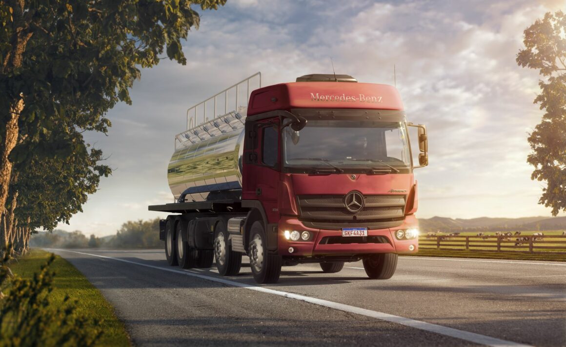 Caminhões semipesados 8x2 ganham força no transporte regional; conheça os modelos