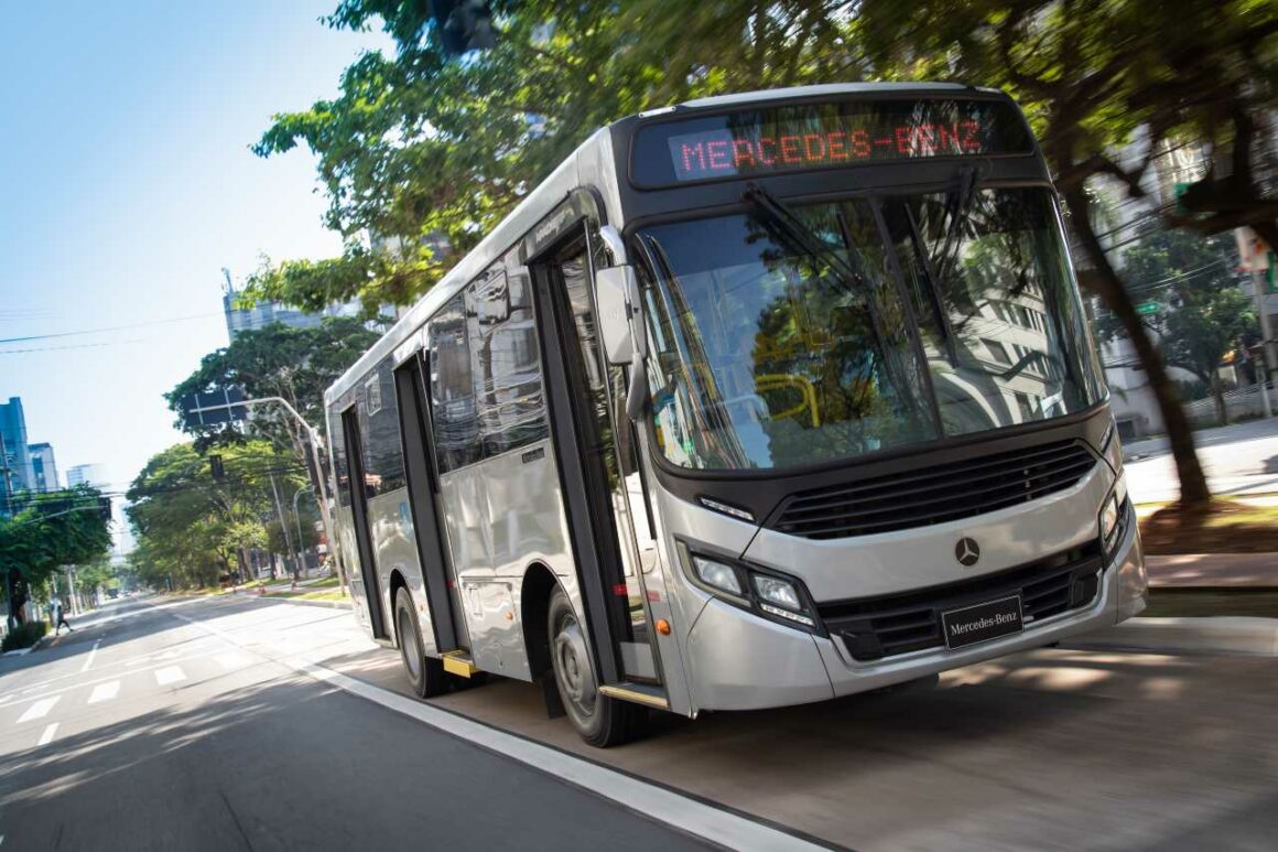 Mercado de ônibus cresce em 2025, mas setembro mostra sinal de alerta
