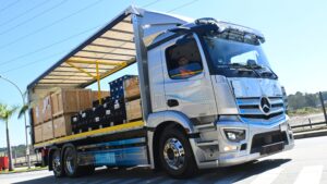 Mercedes-Benz, caminhões elétricos, eActros 400,