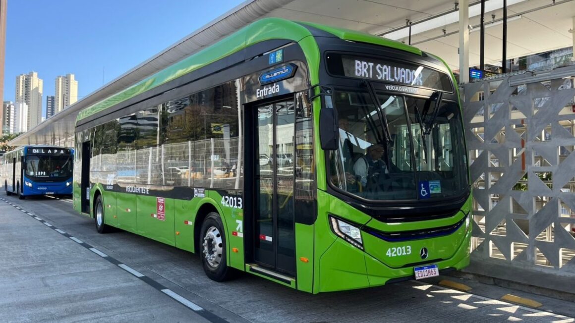 Salvador, Mercedes-Benz. ônibus elétrico