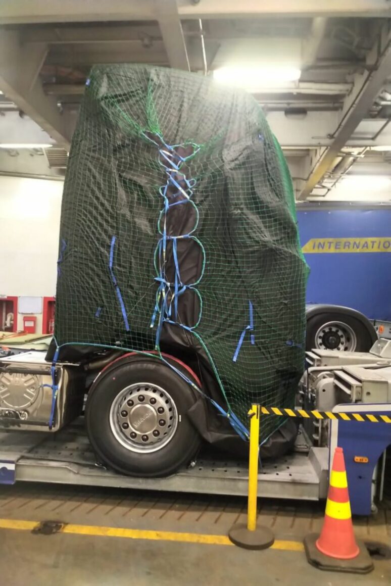 Nova geração Scania é flagrada na Europa