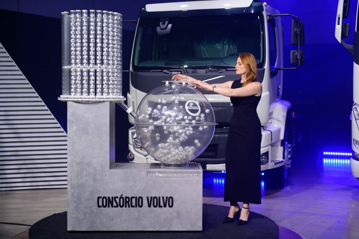 Especial consórcio caminhões