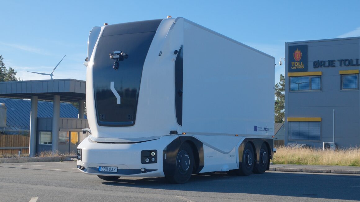 Einride, caminhão autônomo,