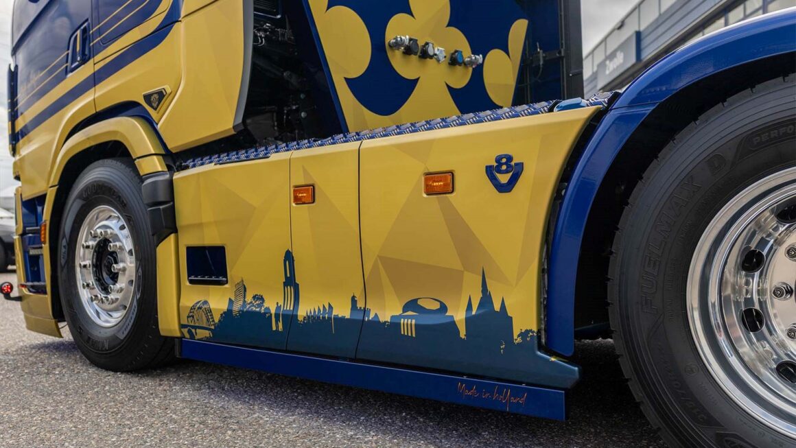 V8, Holanda, milionésimo Scania,