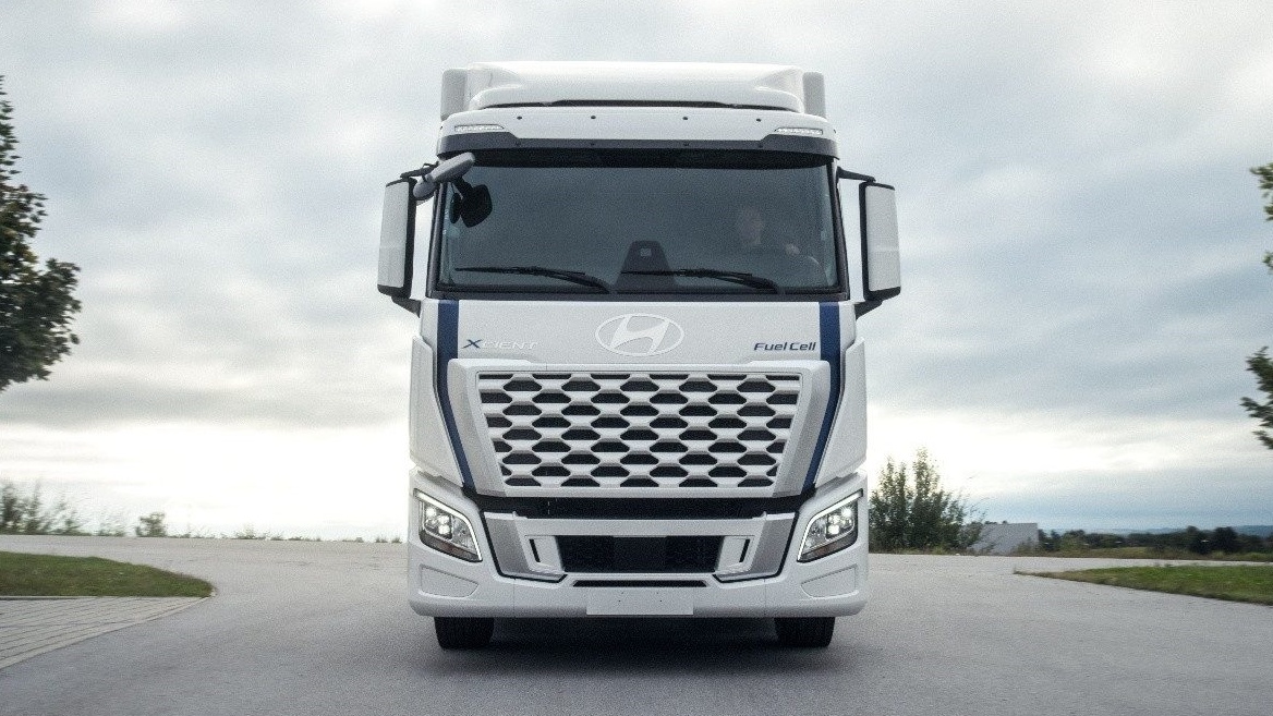 Hyundai Hydrogen Mobility, Hyundai