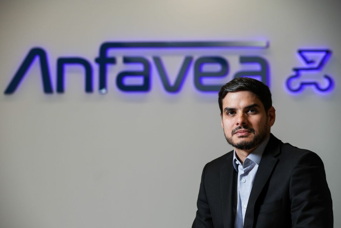 Caminhos da Descarbonização, caminhões e ônibus