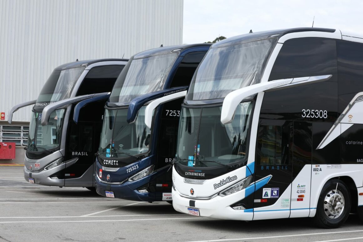 Grupo JCA compra Scania e Marcopolo